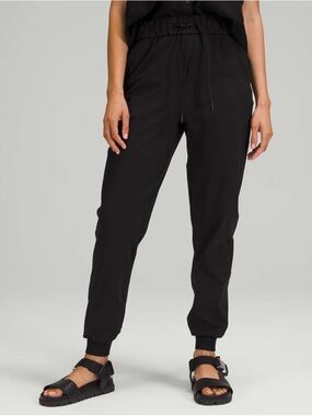 Lululemon Stretch High-Rise Jogger +MORE